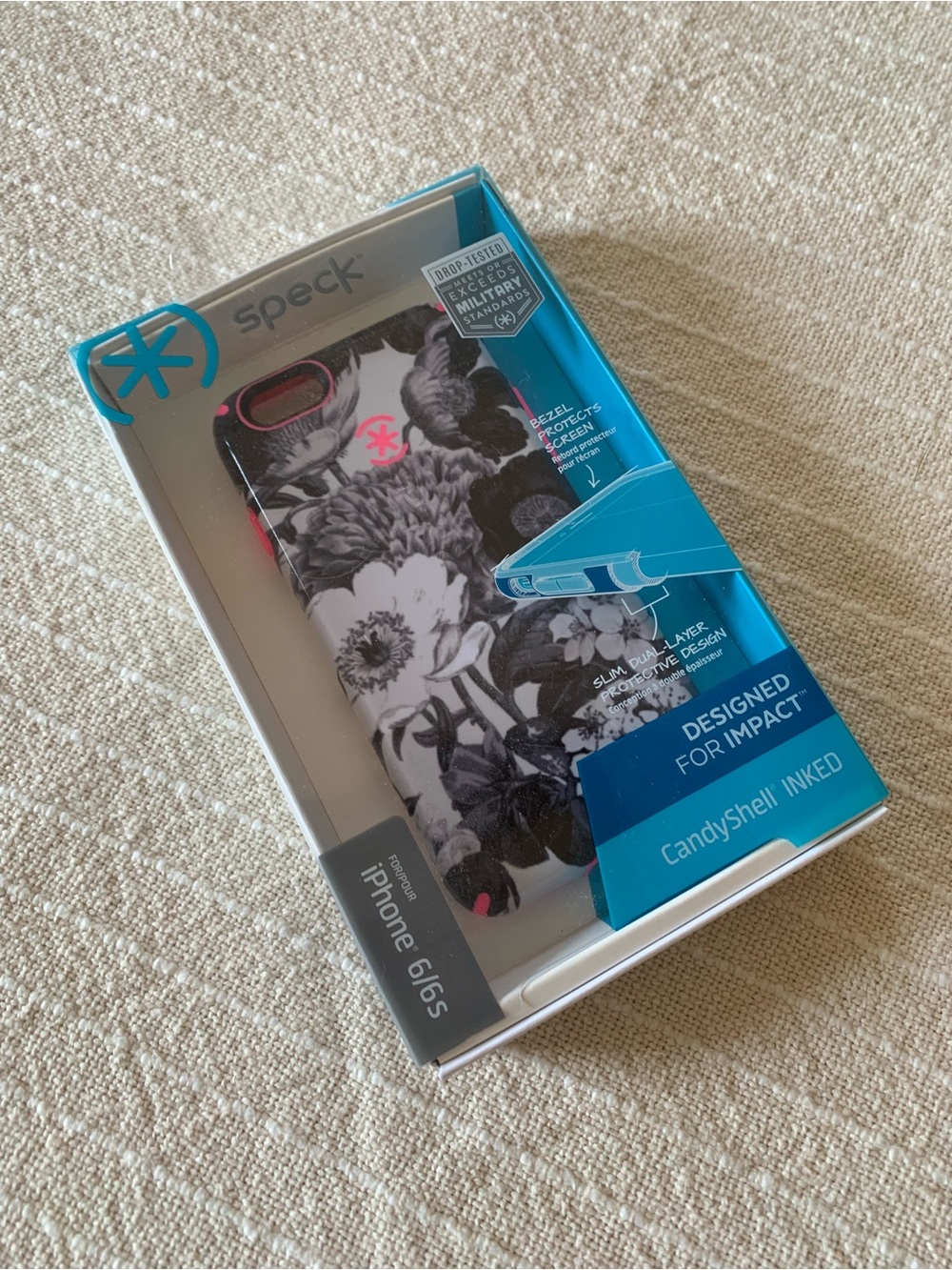 Speck Black & White Floral iPhone 6 Case